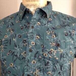 Roark Java Scent Button Up Shirt Mens Med Marine Blue Floral Organic Cotton Tags